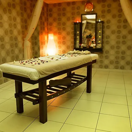 فندق باشا بيتش