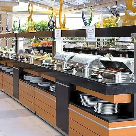 Pasa 酒店 马尔马里斯