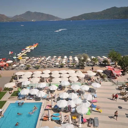 Hotel Pasa 4*