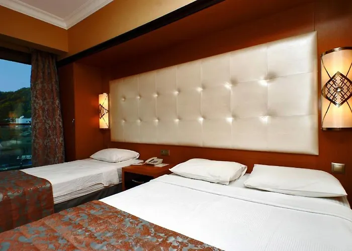 Pasa Hotel 4*